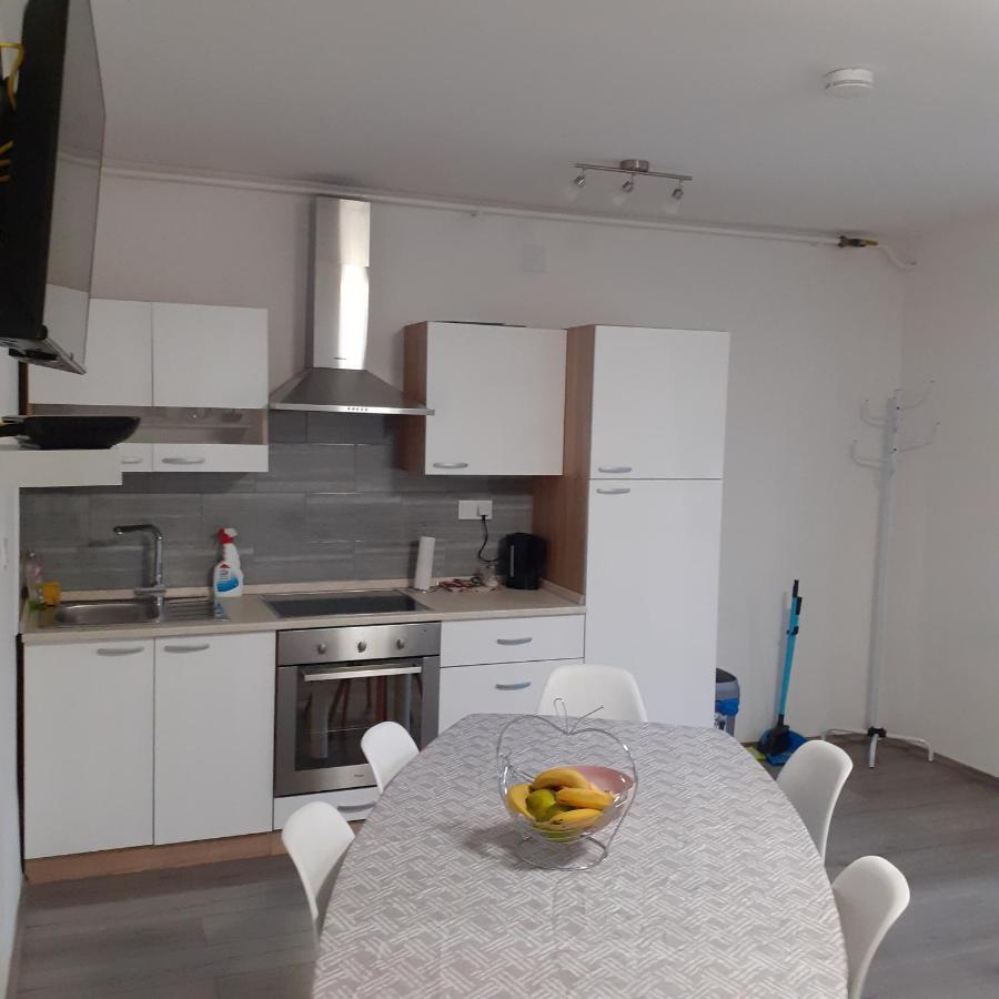 Apartmani Polanscak クラピンスケ・トプリツェ エクステリア 写真